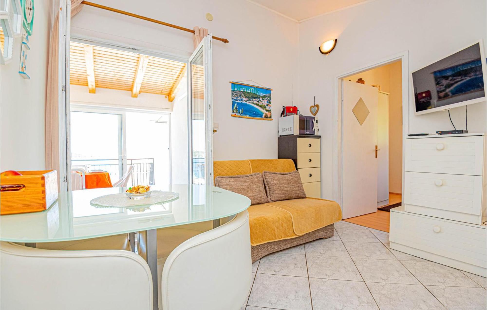 Nice Home In Zatoglav With House Sea View Podglavica Exteriör bild