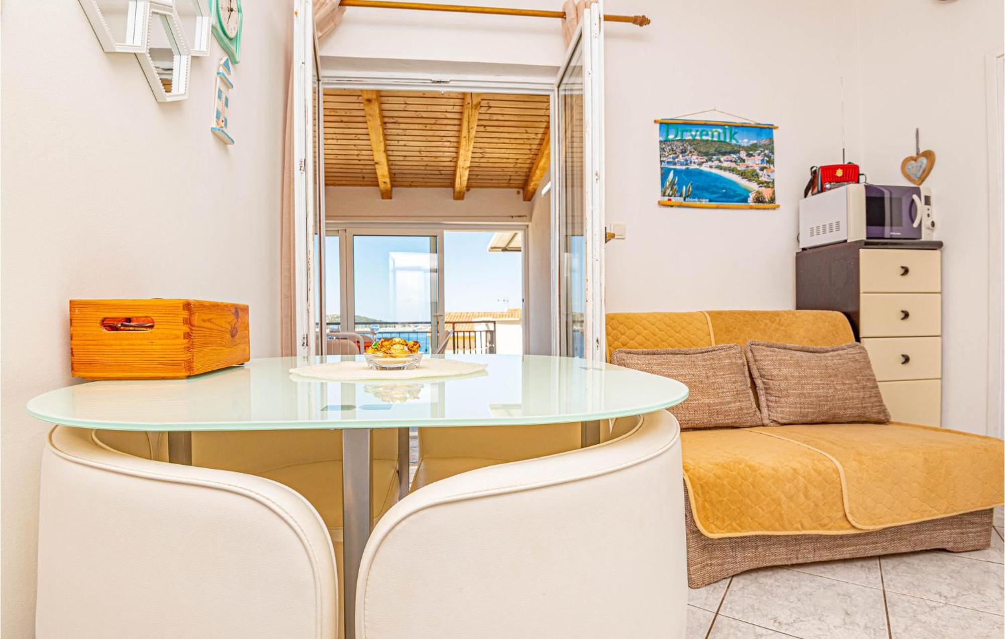 Nice Home In Zatoglav With House Sea View Podglavica Exteriör bild